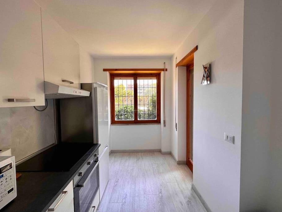 Appartamento Luminoso Domus Eur Рим Екстер'єр фото