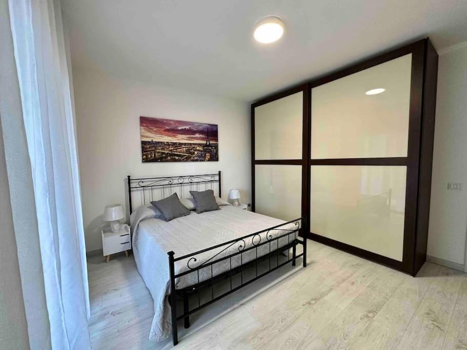 Appartamento Luminoso Domus Eur Рим Екстер'єр фото
